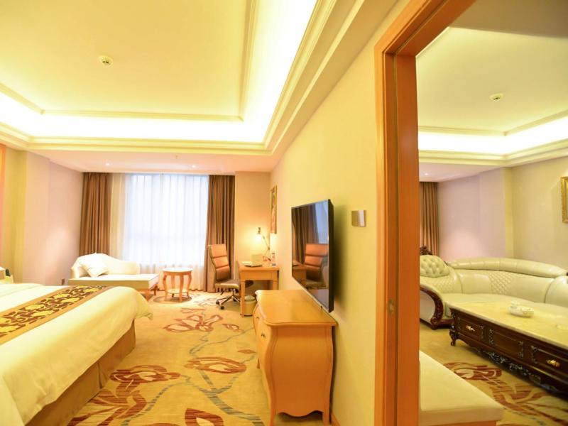 Vienna Hotel Shantou Chaoyang Mianxi Road Bagian luar foto